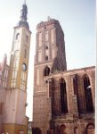 Ruiny kościoła farnego oraz ratusz - Gubin