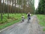 Pierwsza wycieczka Juleczki na swoim rowerze, przed nami 40 kilometrów - Bronków - Kłopot