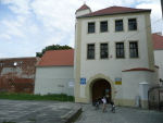 Zamek piastowski zbudowany prawdopodobnie w pocz. XIII w. przez Henryka I Brodatego - Krosno Odrzańskie