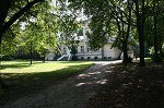 Pałac w dzisiejszym stanie służy jako Dom Pracy Twórczej Biblioteki Raczyńskich w Poznaniu.