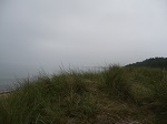 Mgła opanowała wybrzeże Bałtyku.