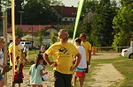 W tym roku organizatorzy przygotowali dla uczestników imprezy żółte koszulki z sylwetką surfera.
