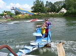 Wildwasser Rondell, czyli dziki wodny pojazd, na którym jednocześnie 6 osób pędzi w koło po wodzie.