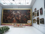 Szczególne miejsce w kolekcji oraz w jej aranżacji w budynku galeryjnym zajmuje monumentalny obraz Jana Matejki - Dziewica Orleańska z 1886 r.