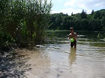 W upalny dzień jedziemy nad jezioro, najpierw nad Jarosławieckie a później Lipno w Stęszewie. Jezioro Jarosławieckie to nasze ulubione miejsce do kąpieli.